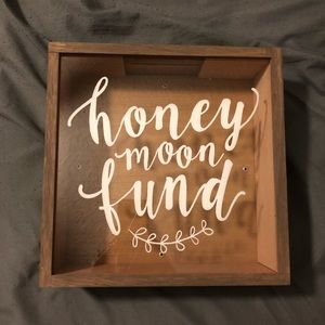 Honeymoon fund box